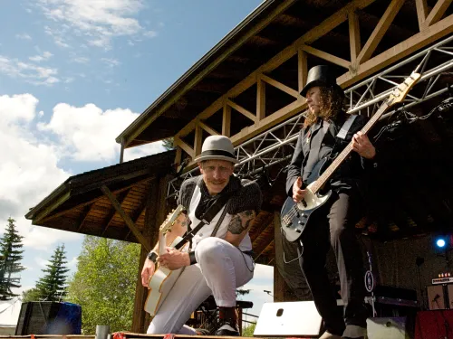 Magnificent River Rats Festival mainstage concert
