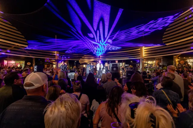 Glass Tiger at Wine Capital Weekend