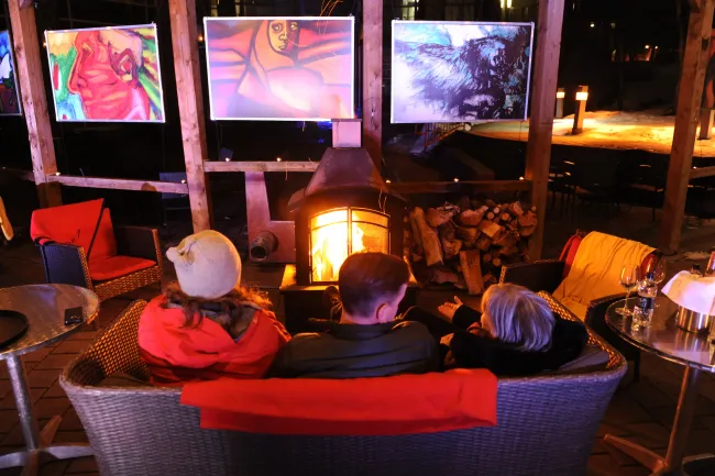 Fire on patio Cafe Bicyclette Jeremy Derksen